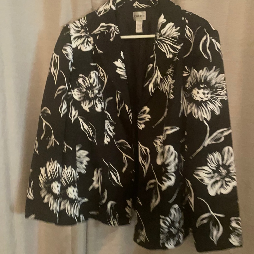 Chico’s jacket size 3